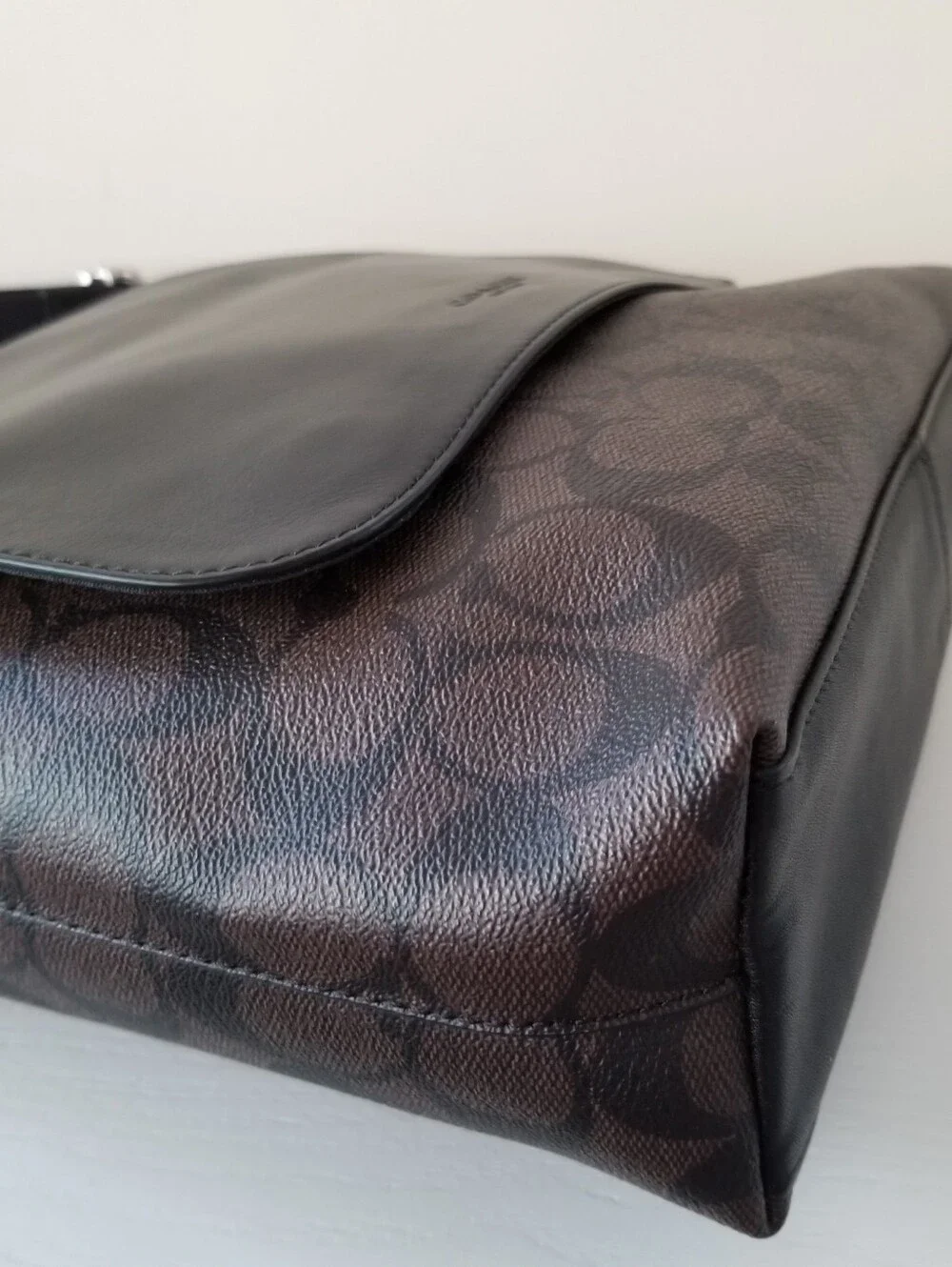 Coach Messenger Bag Crossbody F54771